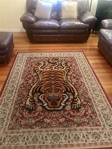 Medium Carpets