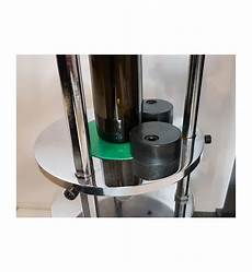 Carpet Tightening Machines