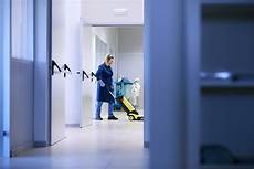 Commercial Carpet Cleaning Machines
